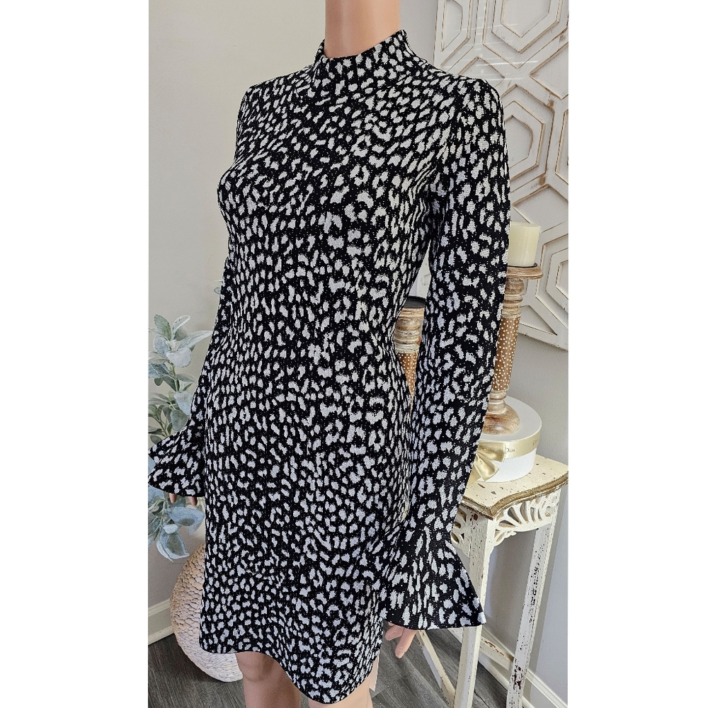 Michael Kors Black Metallic Silver Cheetah Print Bell Sleeve Sheath Dress - Picture 2 of 9